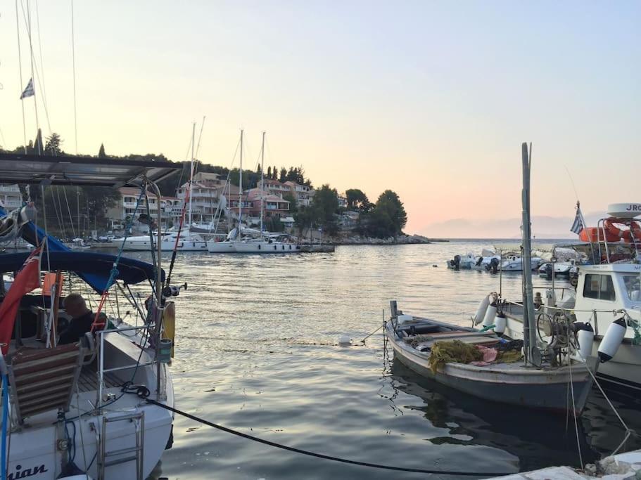 Summer Senses In Kassiopi Ngoại thất bức ảnh